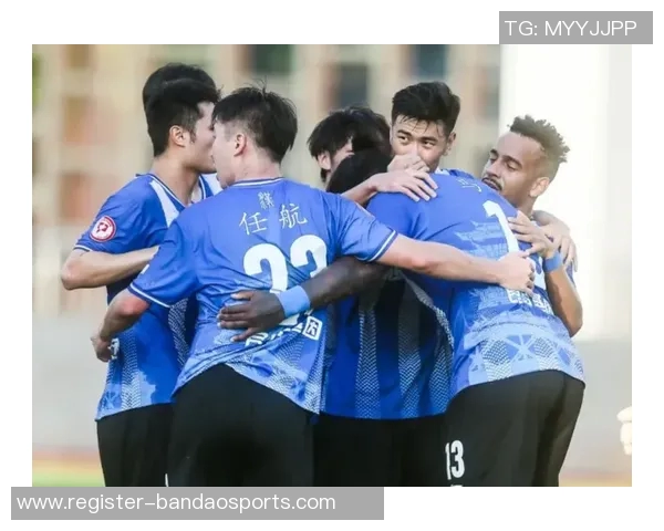 武汉篮球队在奥运会积分榜上以57分稳居第一名展现强劲实力 武汉篮球队在奥运会积分榜上以57分稳居第一名展现强劲实力