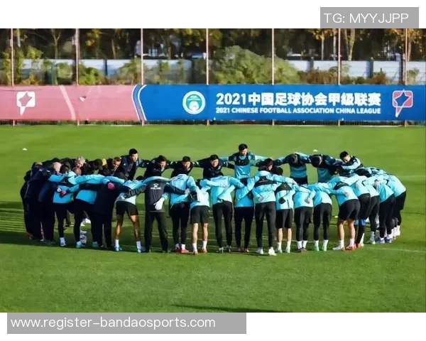 今年运动数据重庆羽毛球队在选拔赛中以84分稳居积分榜首位展现强劲实力