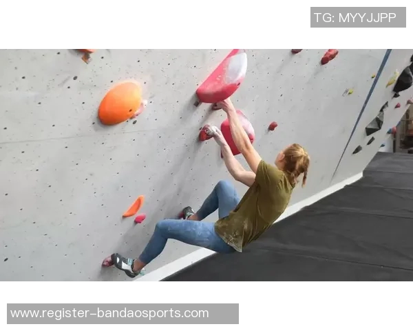 实时新闻上海攀岩队的控制策略与攀岩热点分析探讨